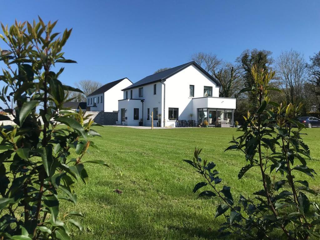 Ashlee Lodge, Shanagarry P25K6R6 Near Ballymaloe House & Garryvoe Hotel Екстериор снимка
