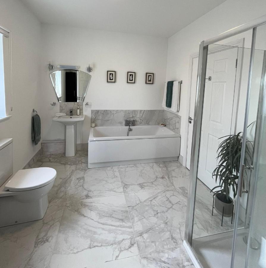 Ashlee Lodge, Shanagarry P25K6R6 Near Ballymaloe House & Garryvoe Hotel Екстериор снимка